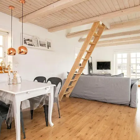 4 Person In S By Saeby (Nordjylland)